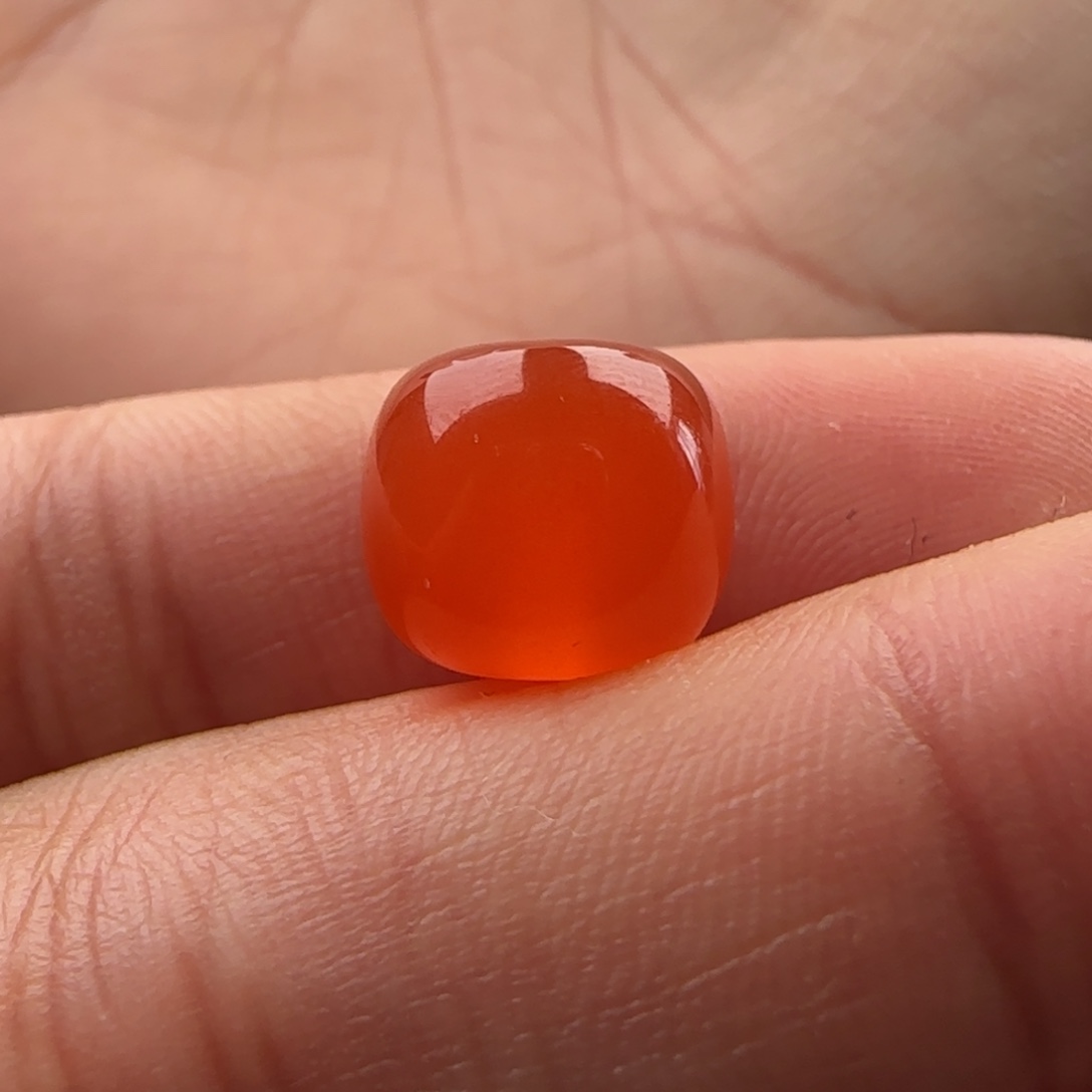 南红玛瑙未镶嵌老型10.5*9.3有沙纹线