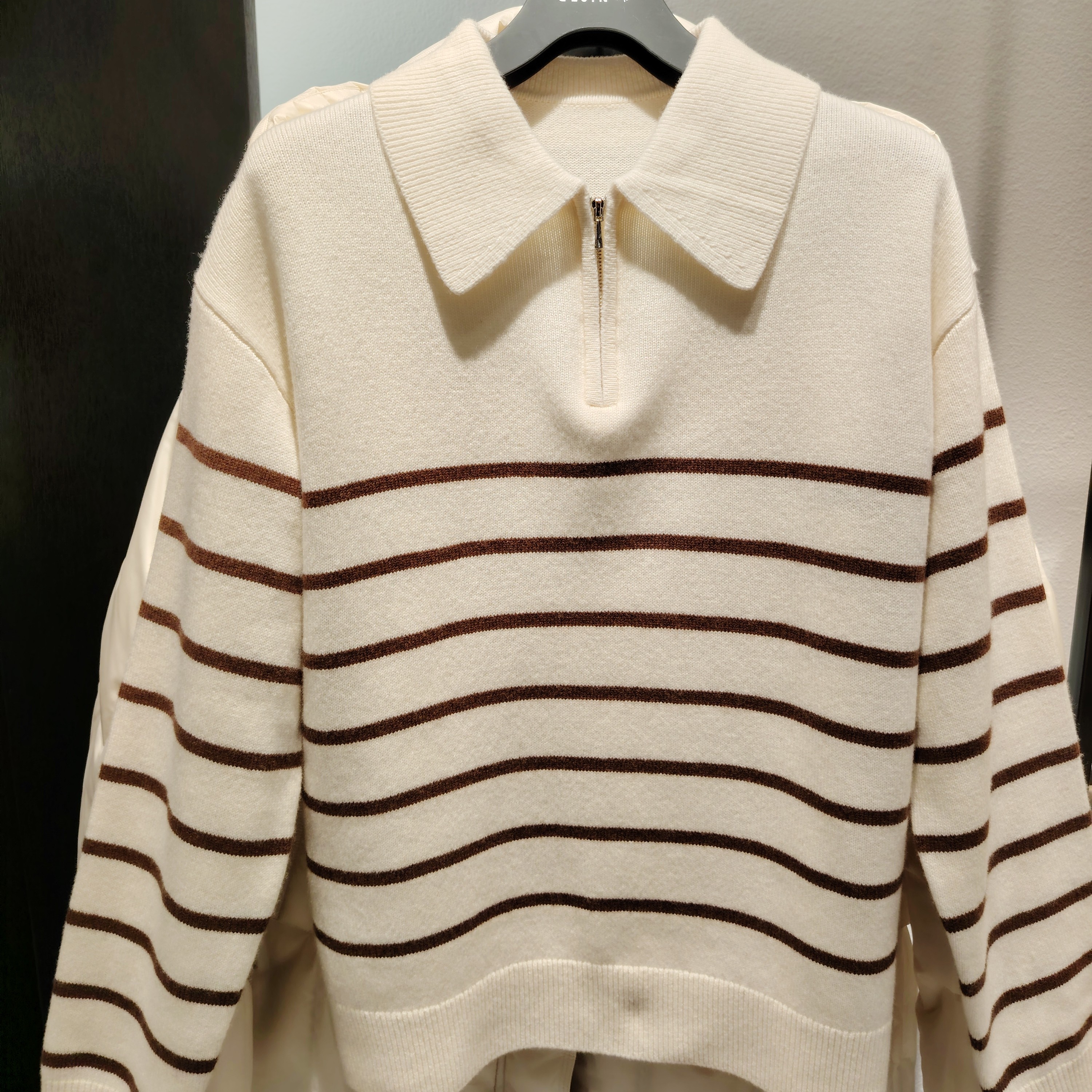 GEJIN/歌锦2024新款时尚休闲百搭复古宽松翻领条纹秋冬针织毛衣