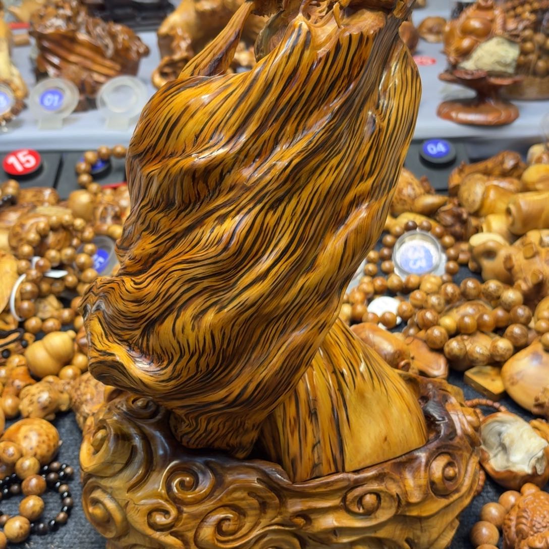 东***东柏木（崖柏）无事牌