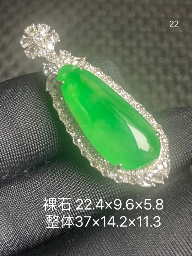 缅甸翡翠A货 正阳绿福瓜吊坠气质满绿冰阳绿绿色满色