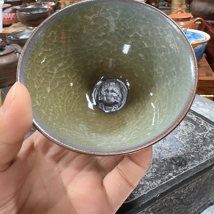 主人杯着，瓷。。。。。
