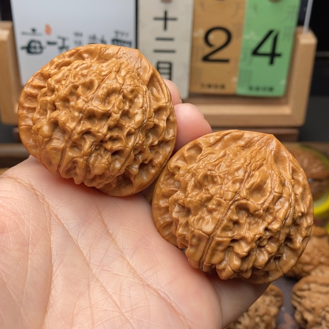 文玩核桃把件官帽50