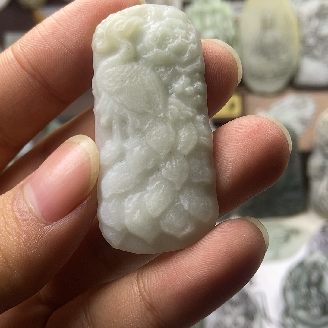 定制翡翠未镶嵌翡翠