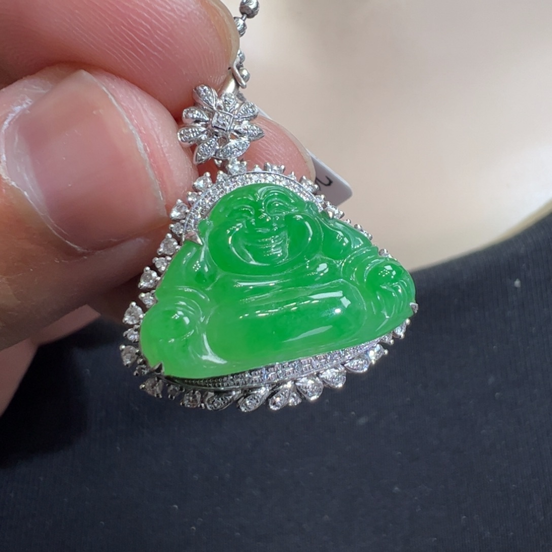 翡翠吊坠(不含链)18K金镶嵌