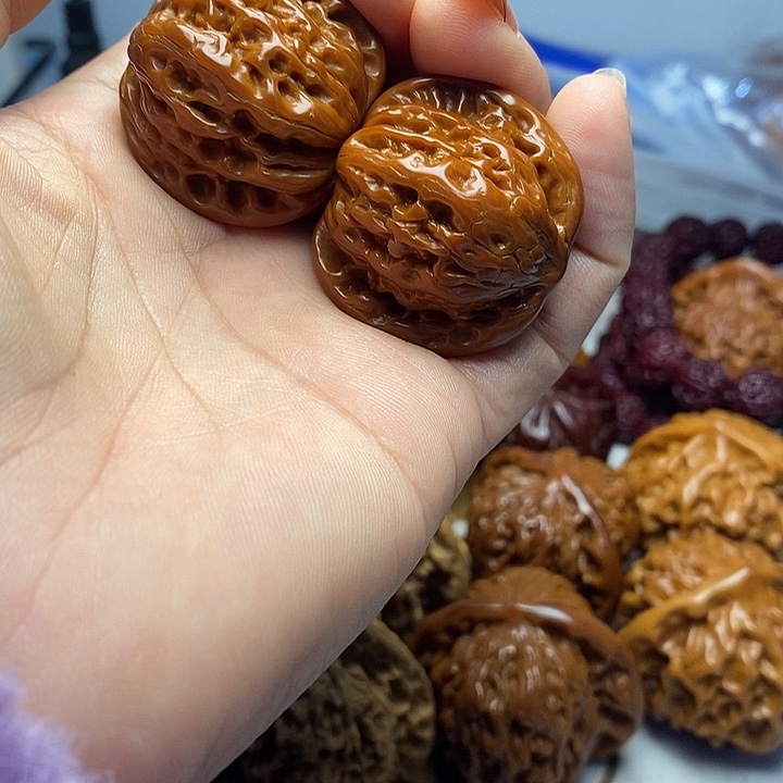 文玩核桃吊坠磨盘