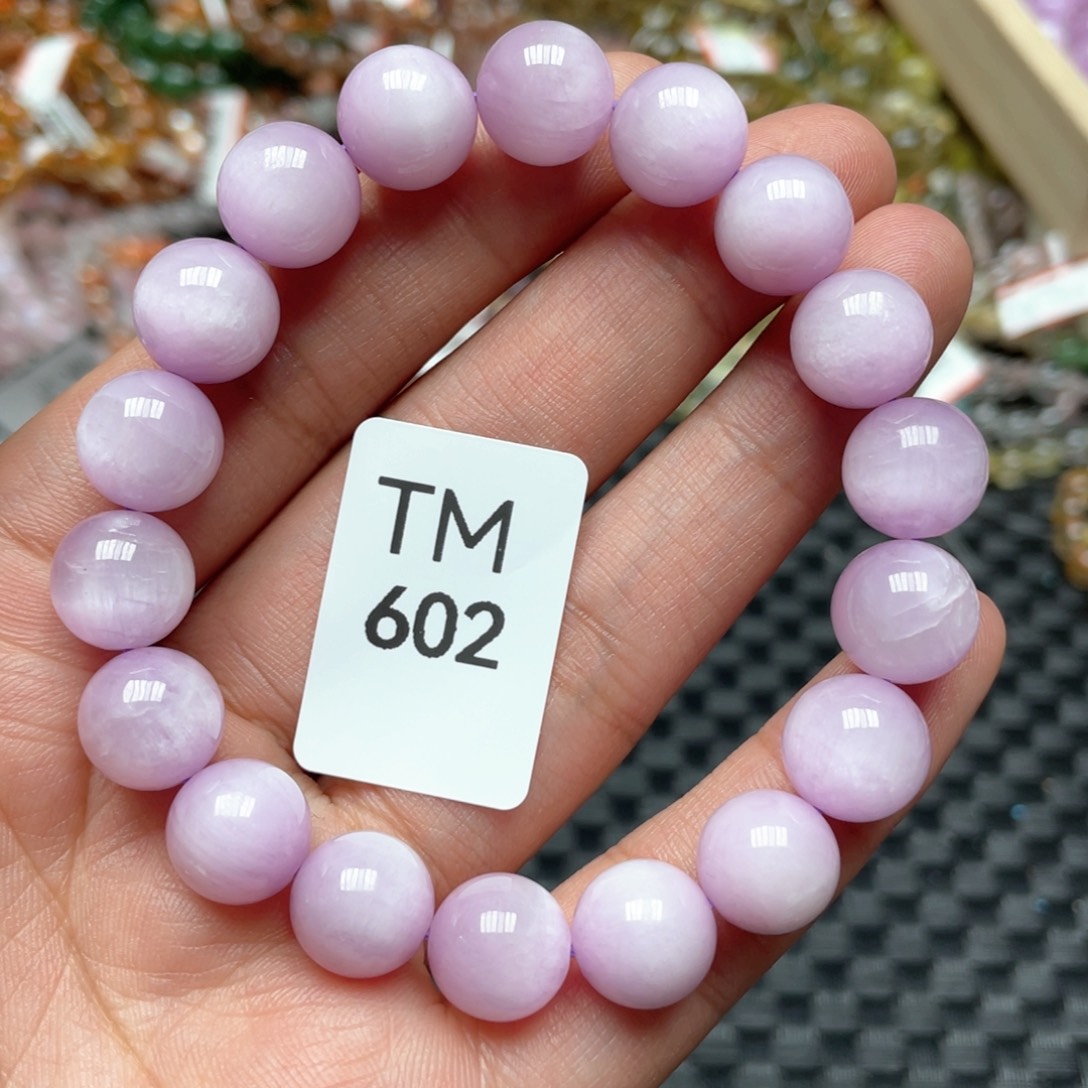 水晶多样性发一只未镶嵌