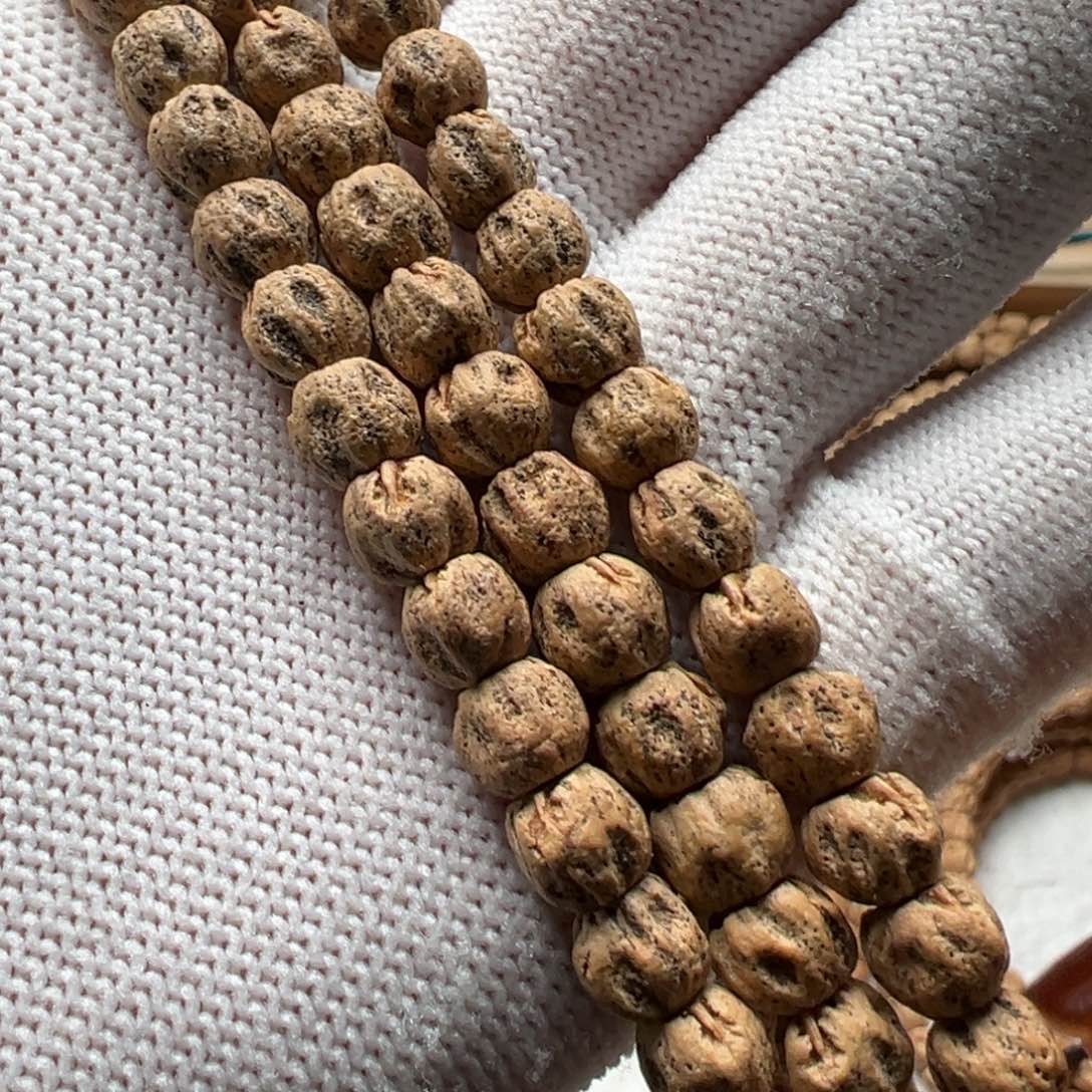 柏香籽/百香籽吊坠