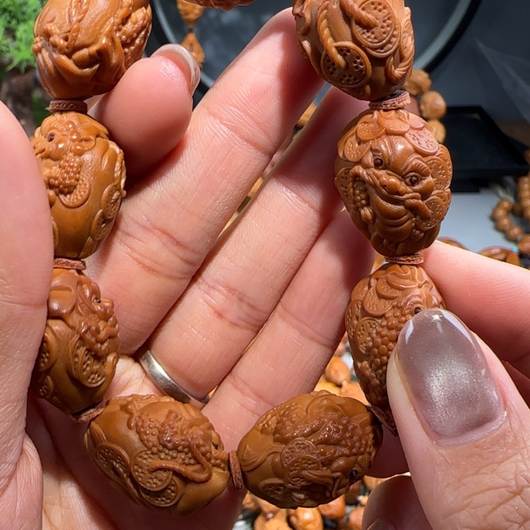 手串/手链橄榄核福利待遇