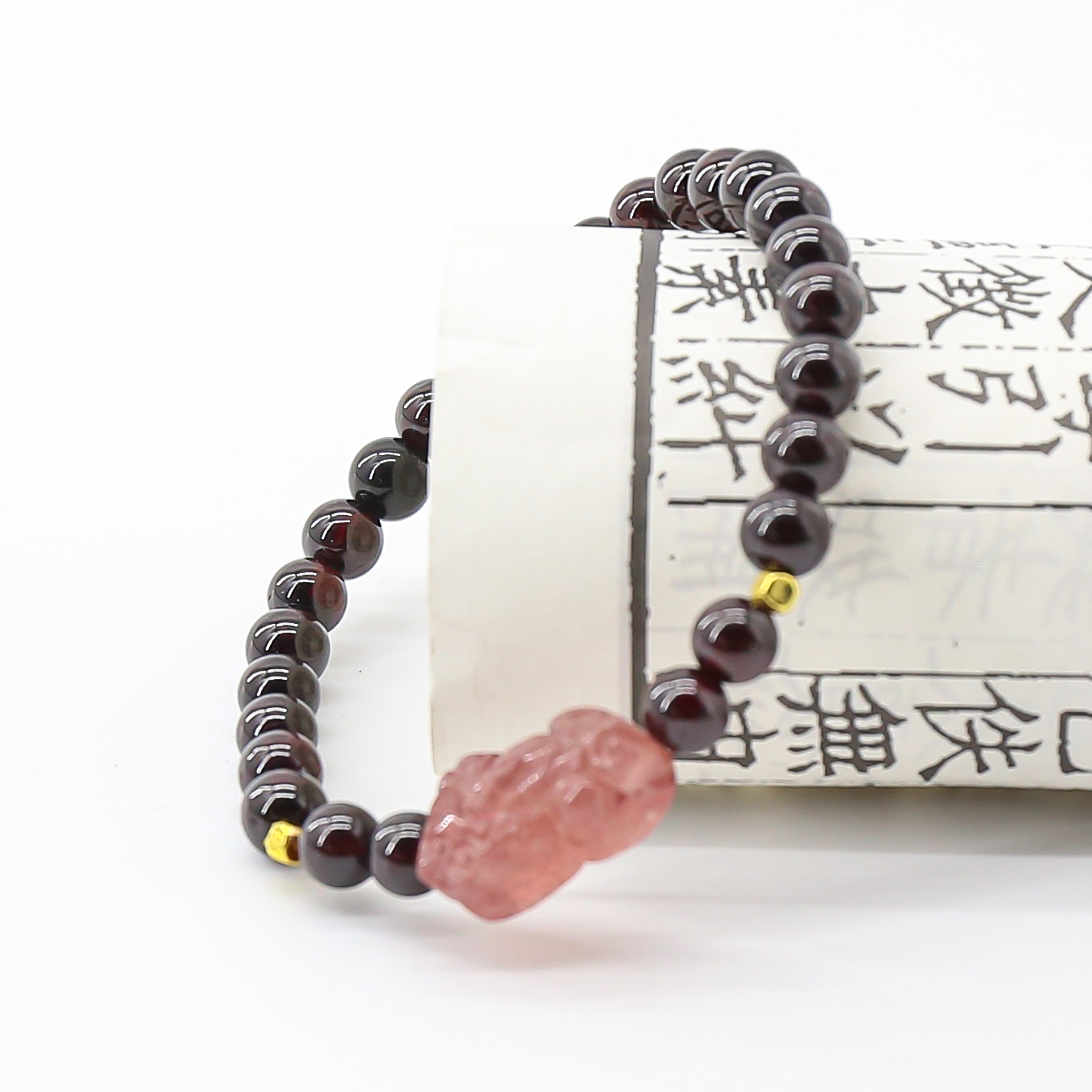 GZ2401石榴石-精品手串（带证书和礼盒）