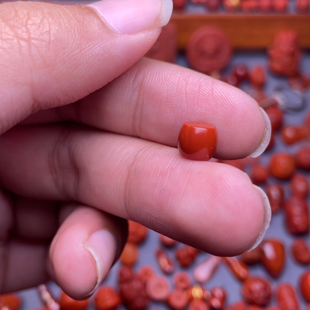 南红玛瑙未镶嵌配饰黄*啊7mm