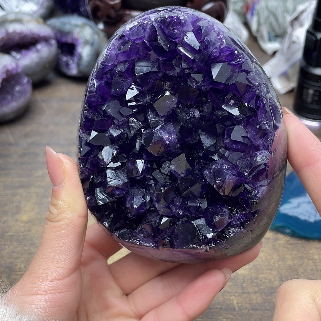 紫晶大型摆件（非配饰）未镶嵌