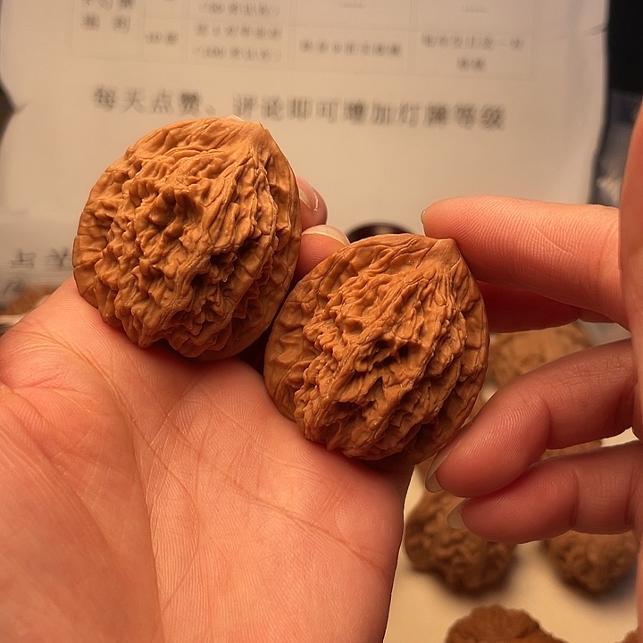 吊坠文玩核桃虎头