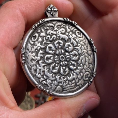 泥塑小元素品相完美