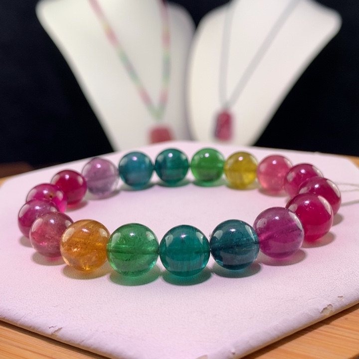 双色碧玺手链未镶嵌