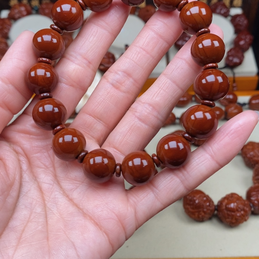 橄榄核吊坠8****8光珠，