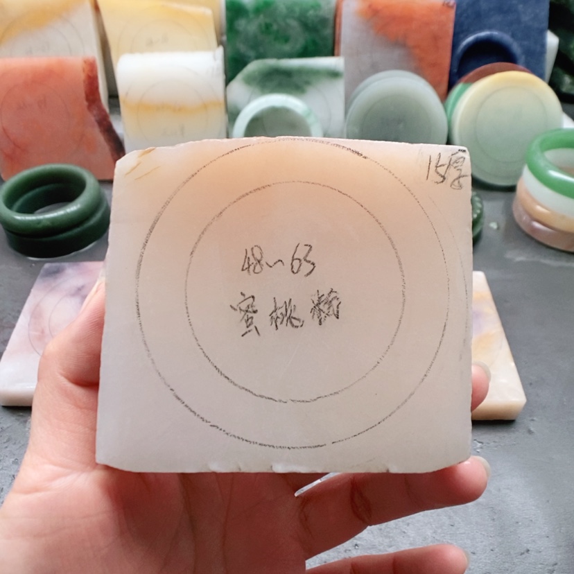 【闪购商品】定制石英质玉定制