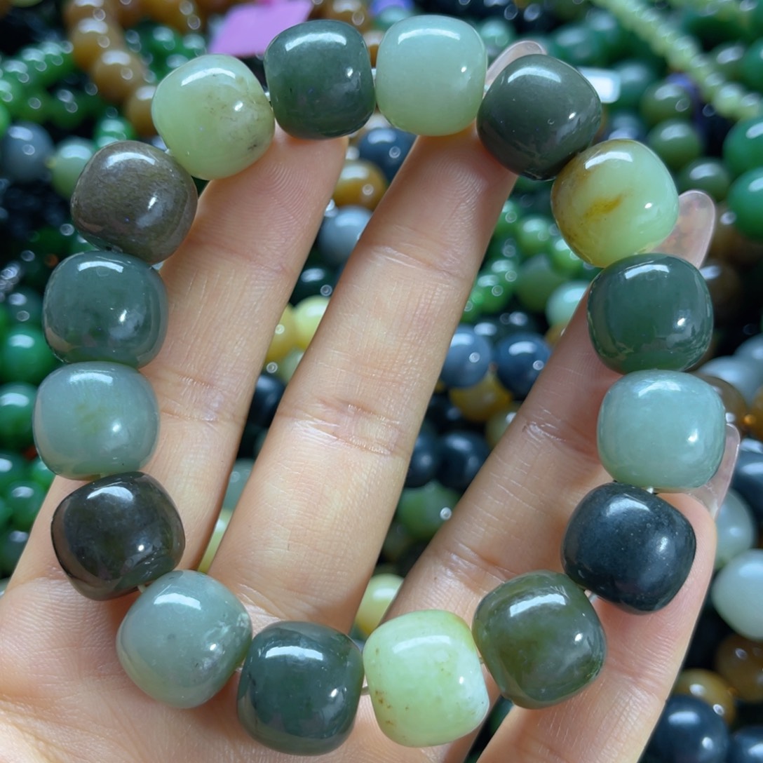 手链未镶嵌和田玉