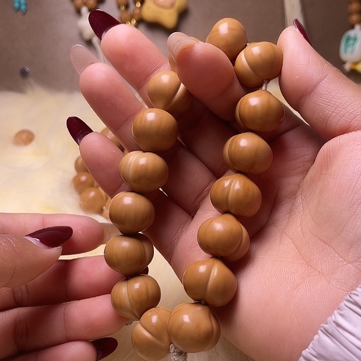 积***哇手串猴头核桃17尺寸镜面柯基屁桃手持全品无暇