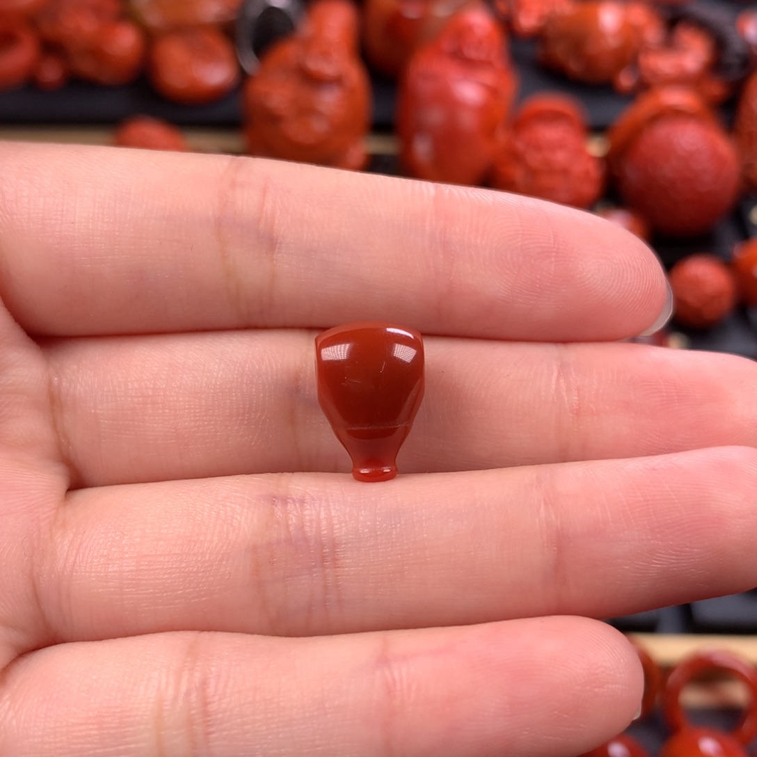 未镶嵌三通9.7mm南红玛瑙