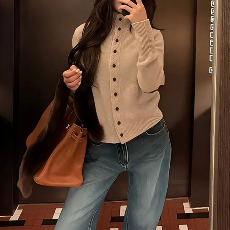 香朵儿【悠闲假日】时尚简约高领针织衫立领单排扣羊毛衫毛衣女上衣