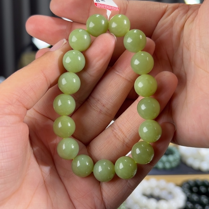和田玉手串未镶嵌新疆若羌青黄口卡12圆珠