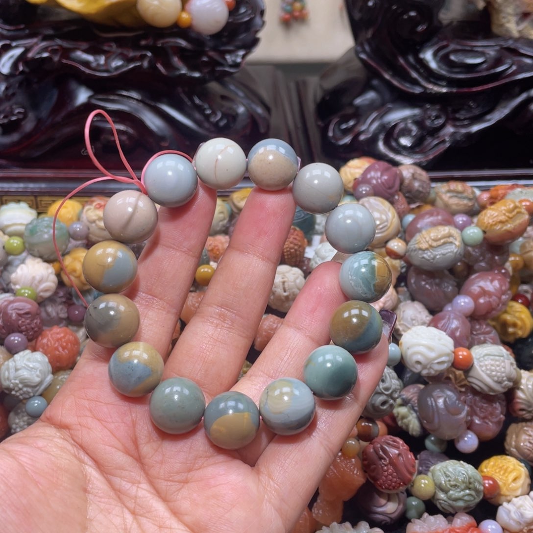 石英质玉手链未镶嵌