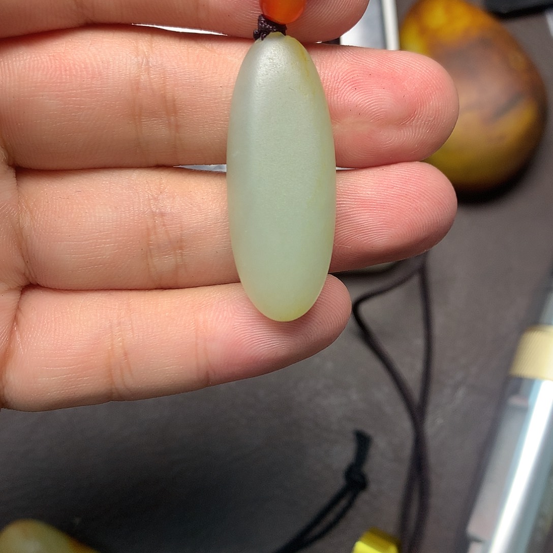 和田玉（糖玉）未镶嵌挂件