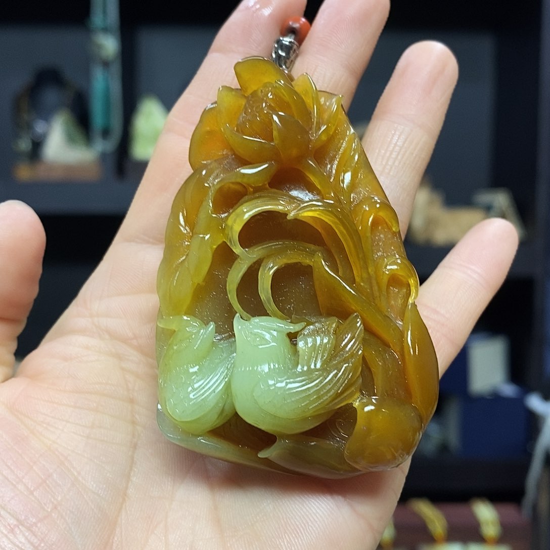 岫玉挂件吊坠手把件未镶嵌