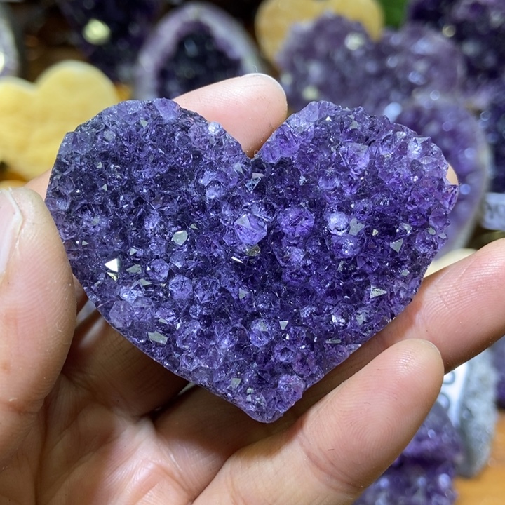 紫晶大型摆件（非配饰）未镶嵌