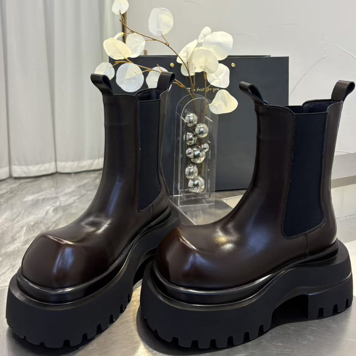 2025秋季新款 《桶高20吧厘米》炸街款超清底8厘米 时尚烟筒靴～都