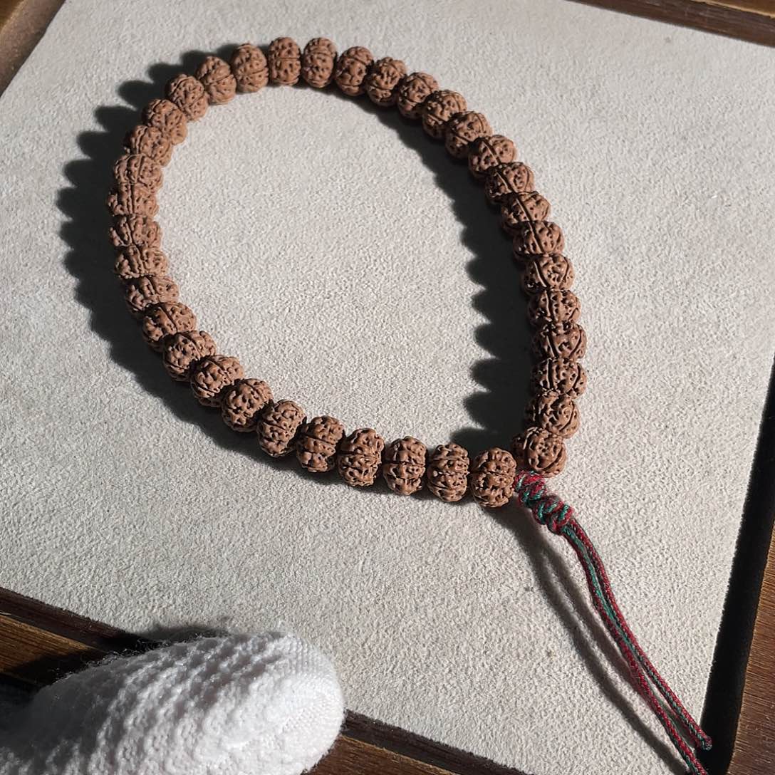 吊坠金刚菩提凹底梅花手持11mm