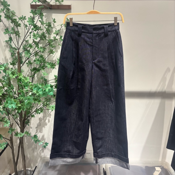抗皱速干,腰捏褶翻边直筒阔腿仔裤