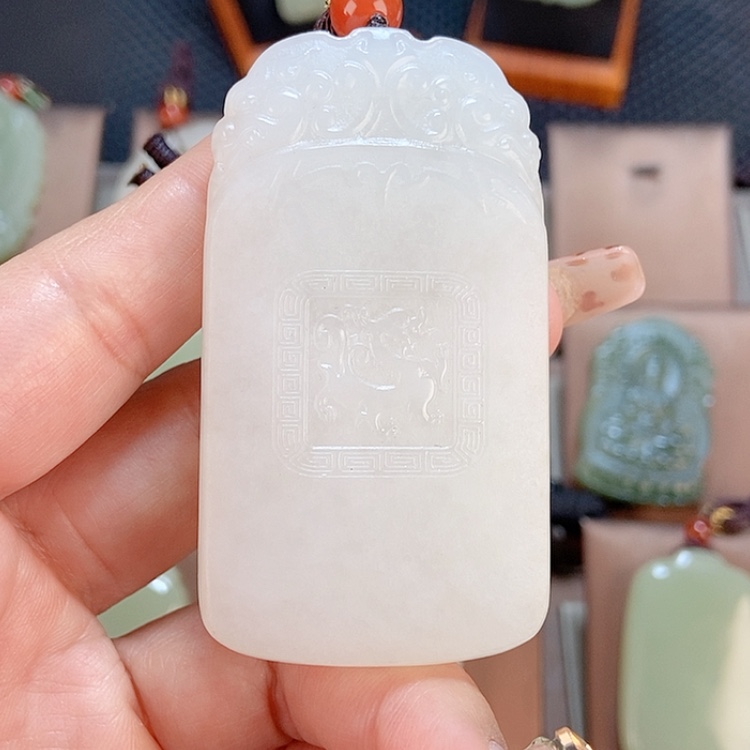 【闪购商品】和田玉颈饰未镶嵌马*