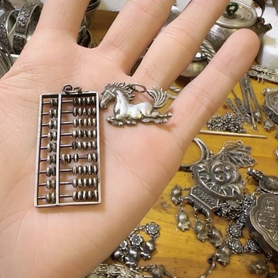 三***花足银玻璃算盘加马算盘加马