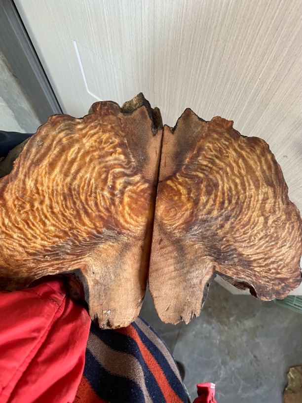 2.2尺寸琥珀木红油龙胆爆闪高油沉水料