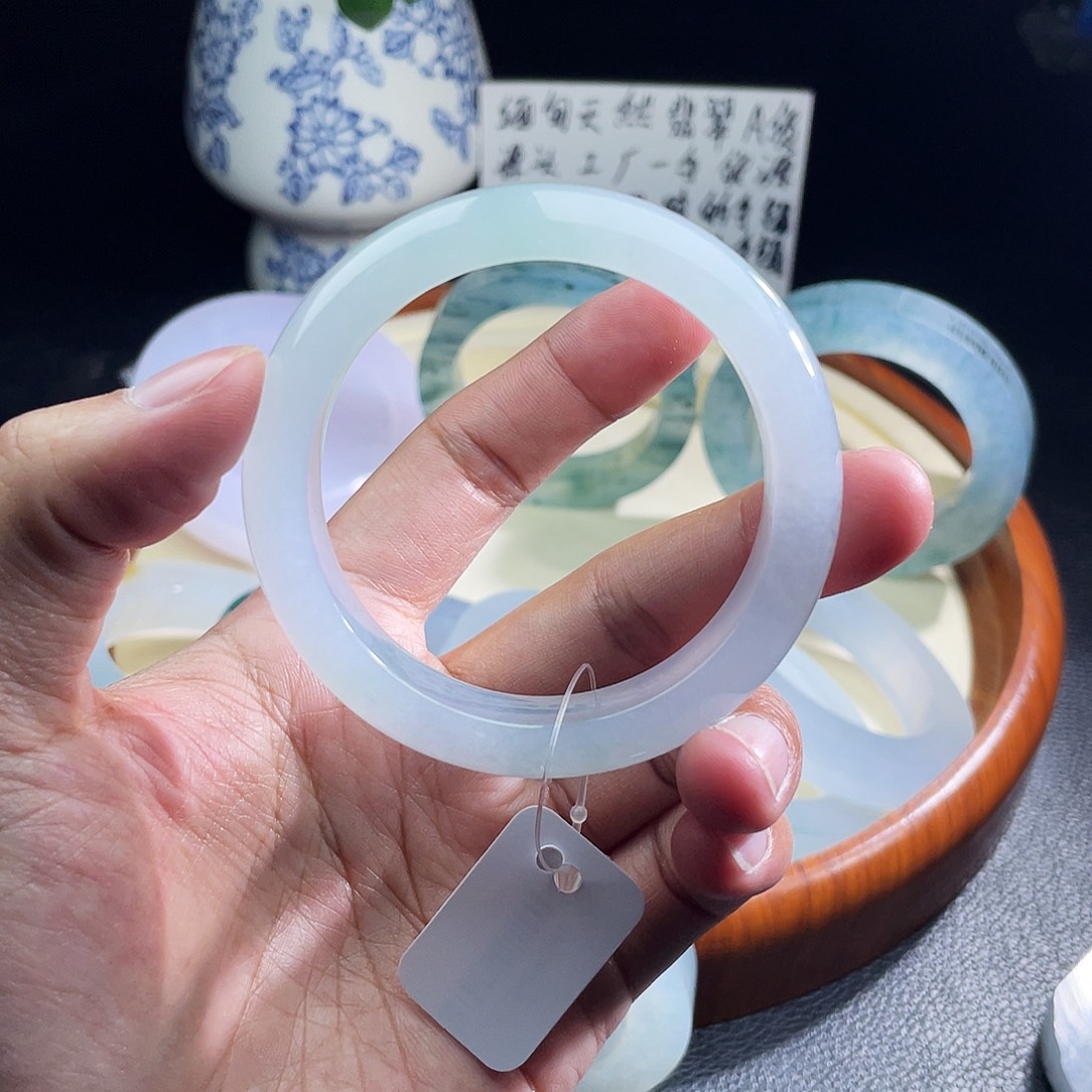 定制翡翠未镶嵌缅甸天然翡翠A货51-52