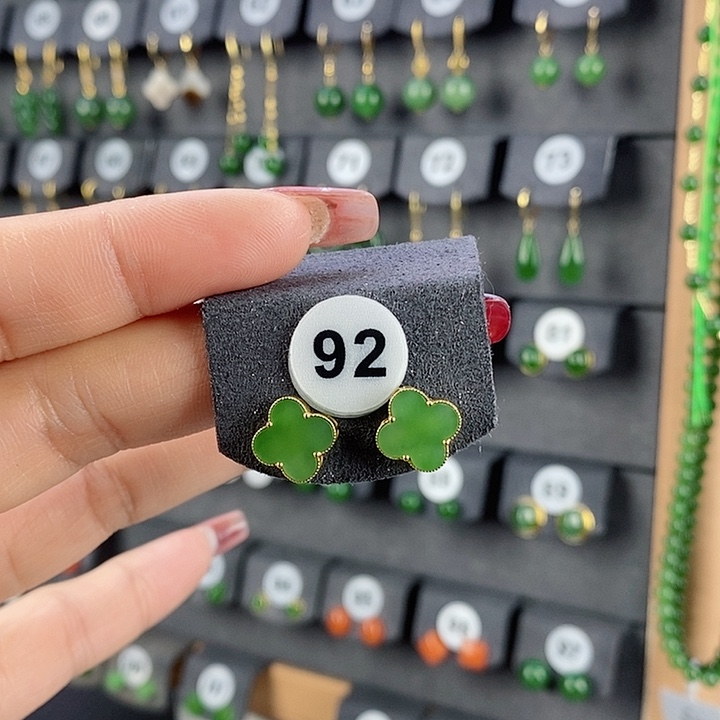 和田玉耳饰18K金镶嵌