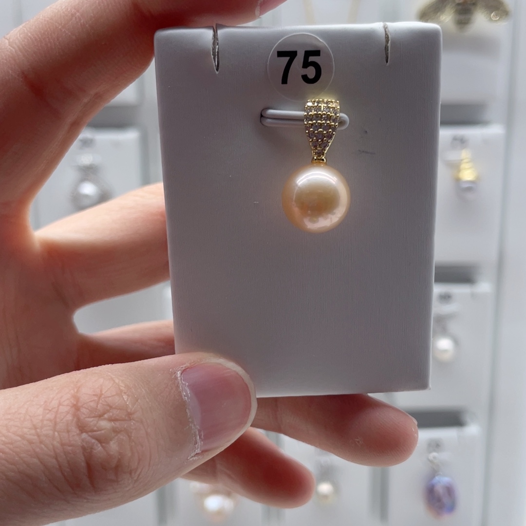 颈饰淡水珍珠合金