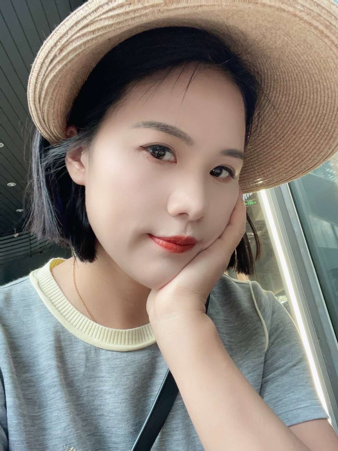 (老板娘）2025法式优雅名媛风显瘦连衣裙