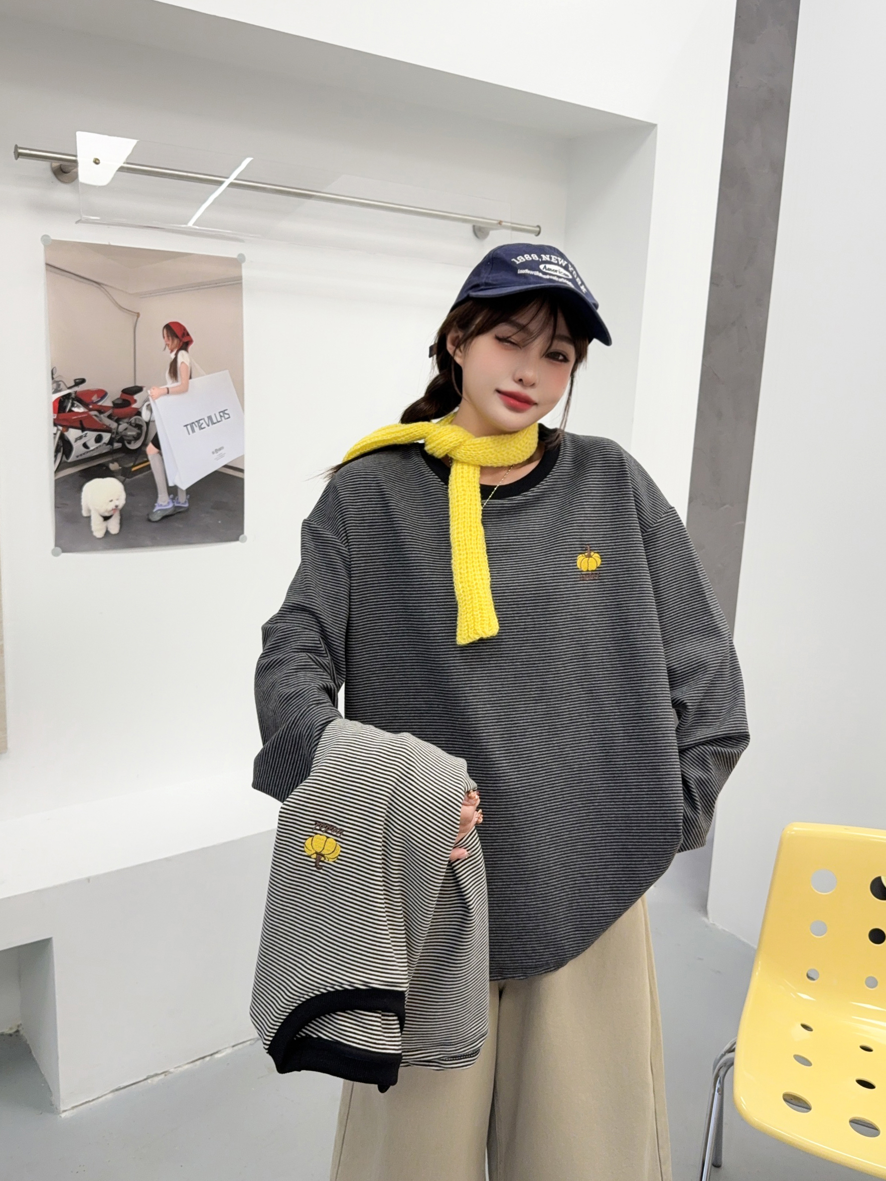 泡芙-902#韩系宽松慵懒南瓜刺绣条纹上衣