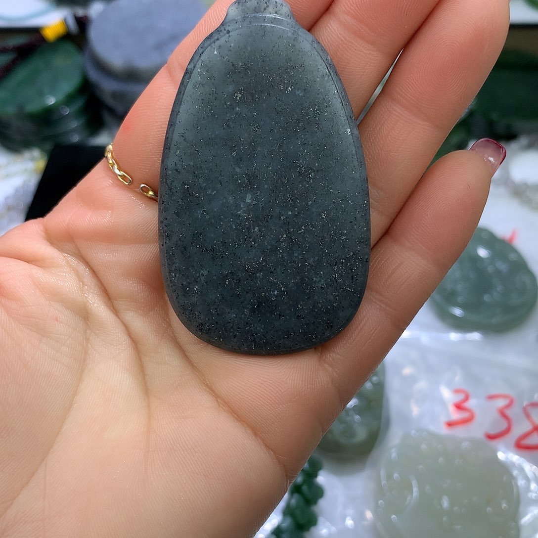 和田玉（糖玉）未镶嵌珠宝半成品