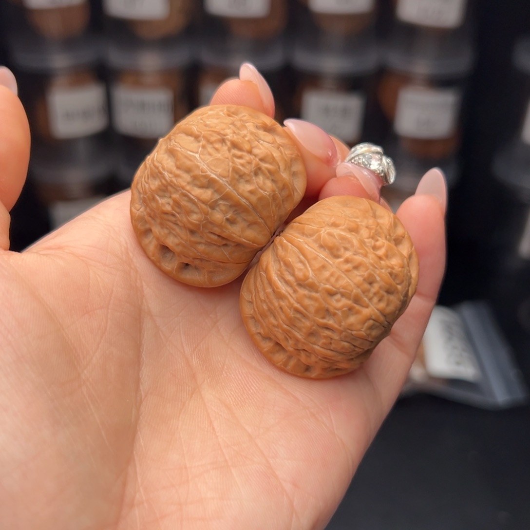 文玩核桃吊坠h***o铁锤