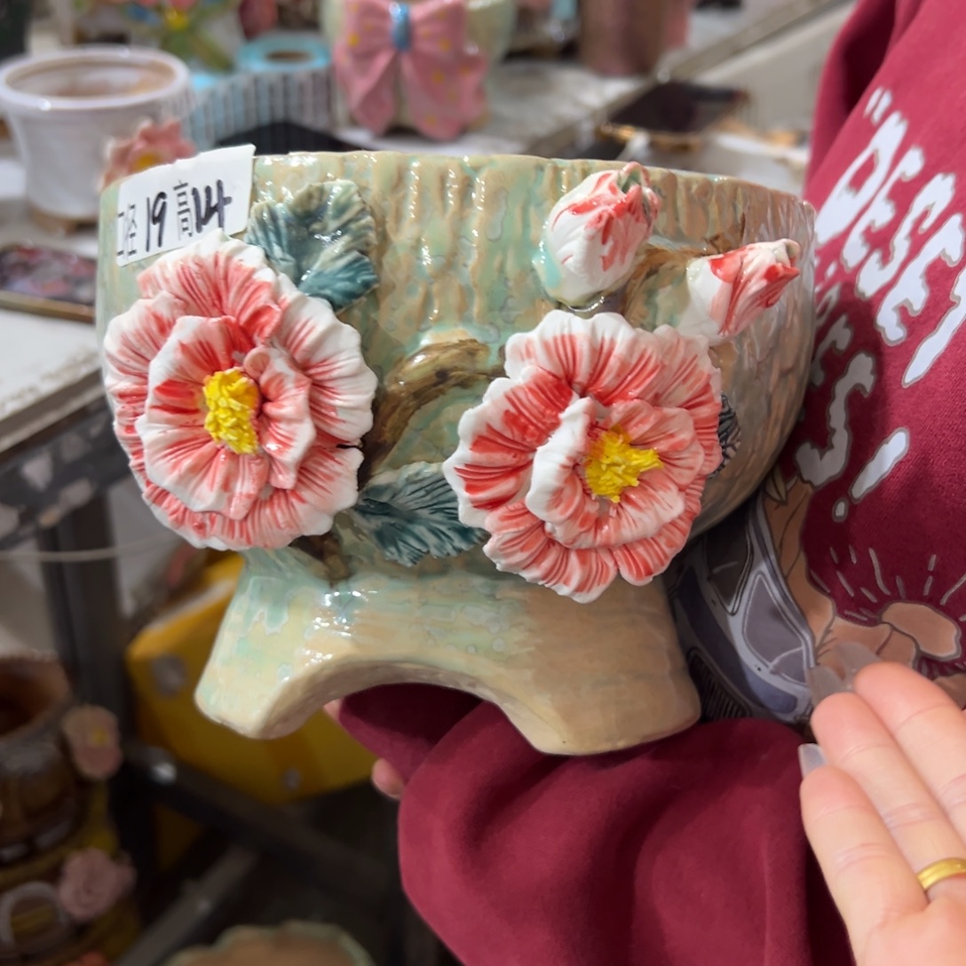 花盆，满20发货退款拉黑