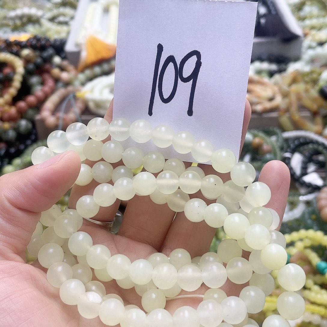 未镶嵌蛇纹石玉手链