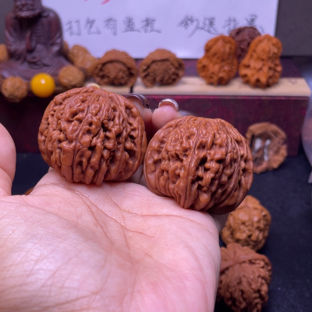 知***止桃核吊坠四座楼福利