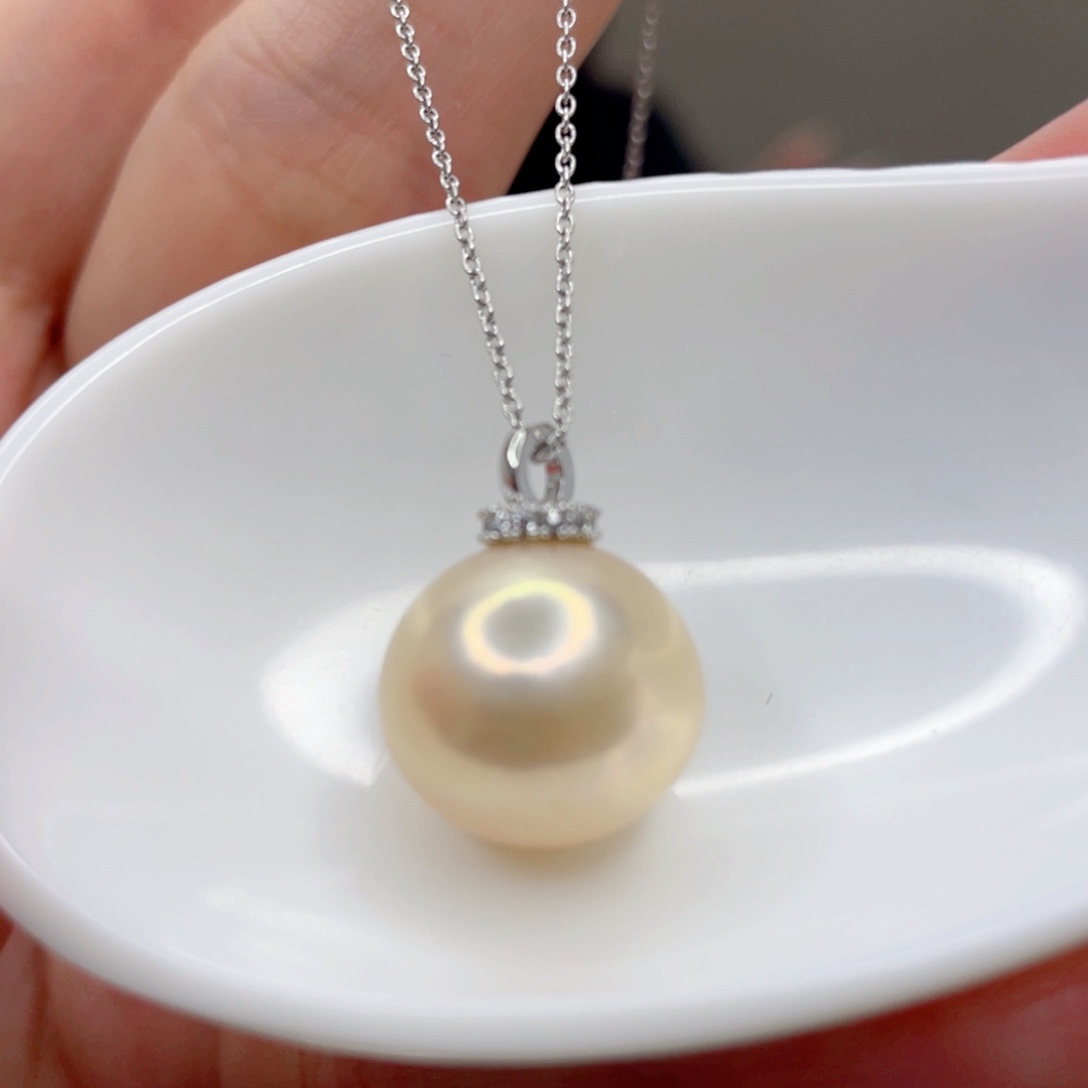 淡水珍珠未镶嵌吊坠(赠链)