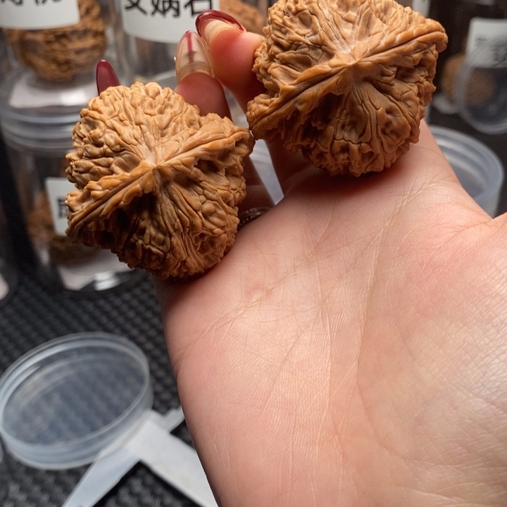 文玩核桃吊坠王*南疆