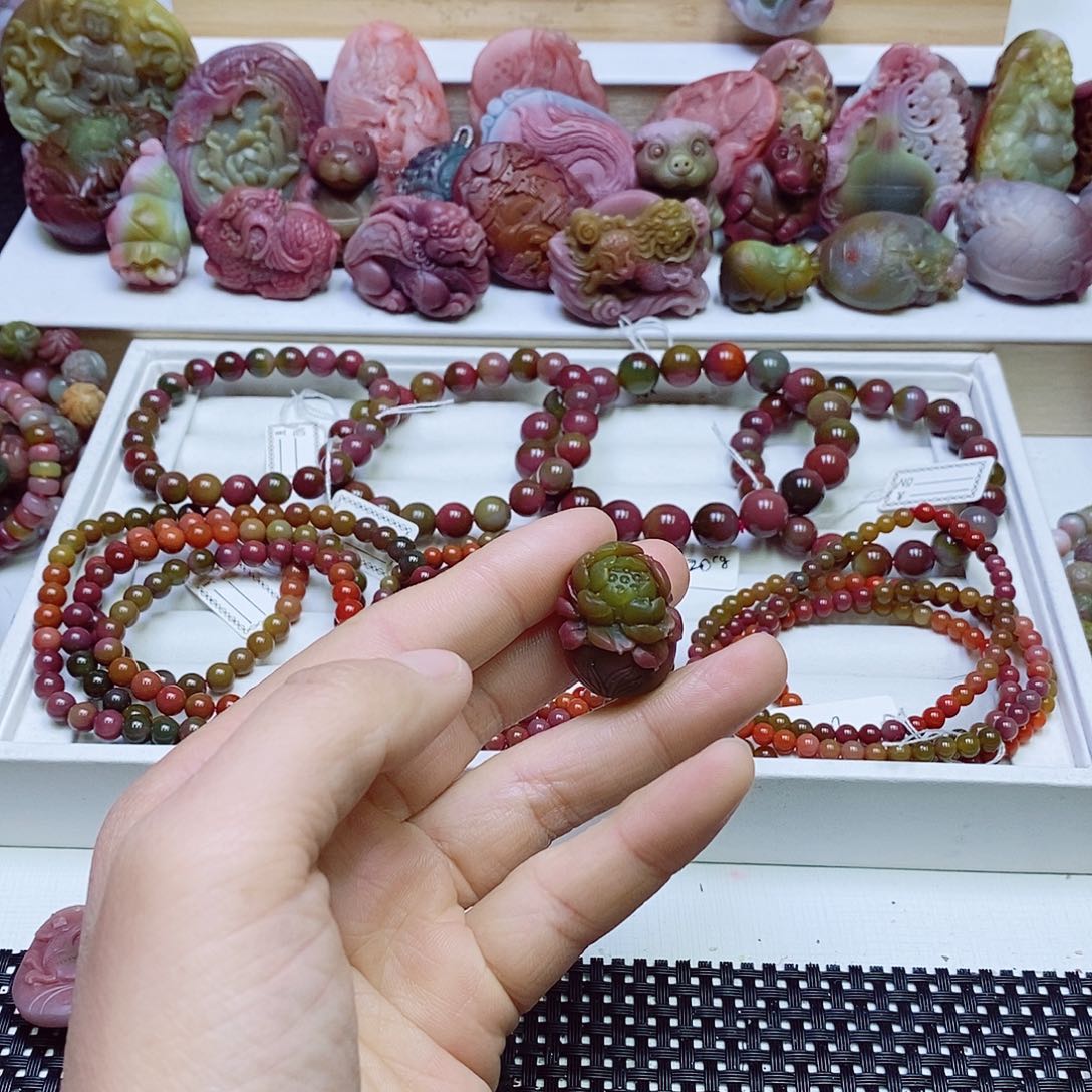 玛瑙/玉髓盐源玛瑙未镶嵌