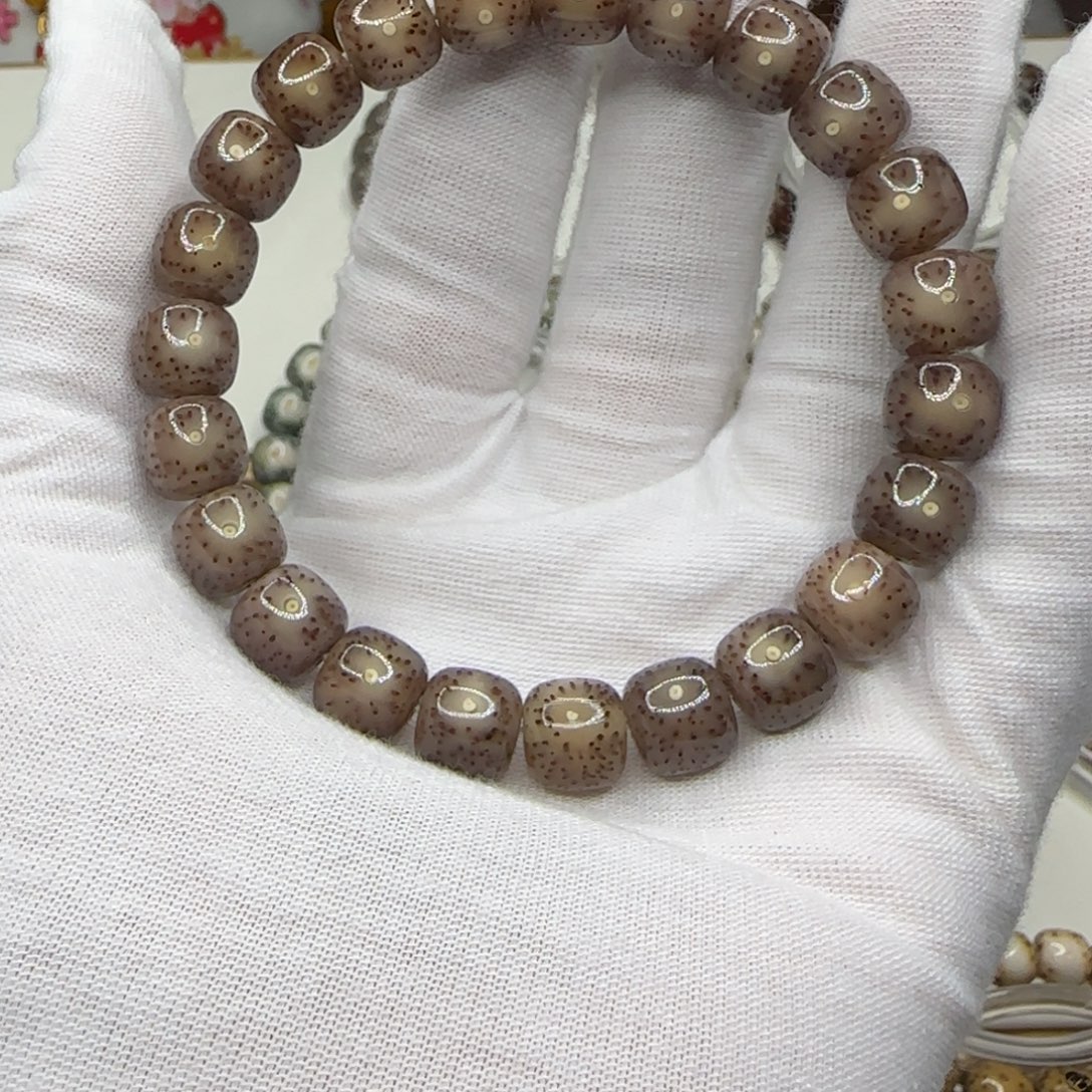 说***手手串星月菩提粉冰果冻10×9一朵果