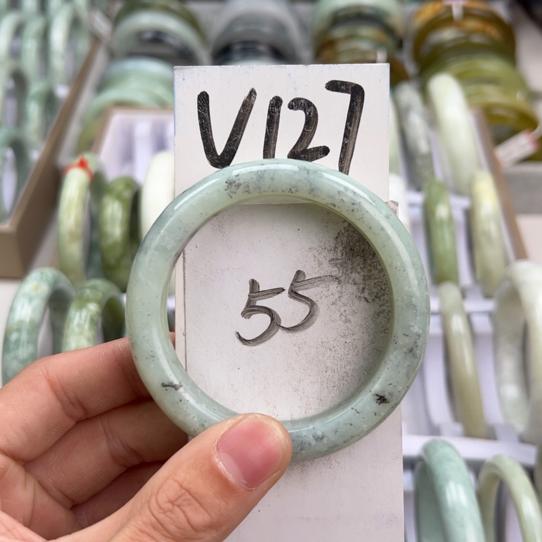 岫玉手镯未镶嵌天然岫玉微瑕